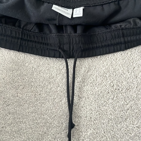 Ladies Adidas Track Pants - Picture 7 of 9